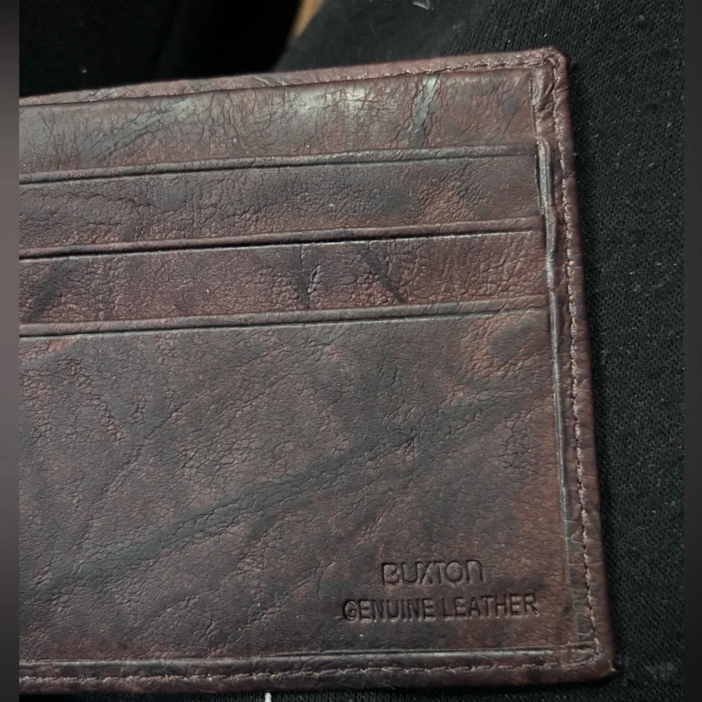 Buxton Dark Brown Dakota Leather wallet Vintage